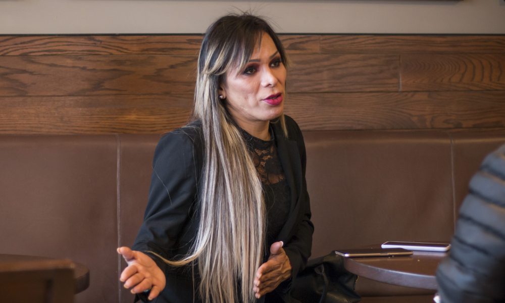 Fernanda Salomé, primer mujer transgénero en buscar ser gobernadora.
