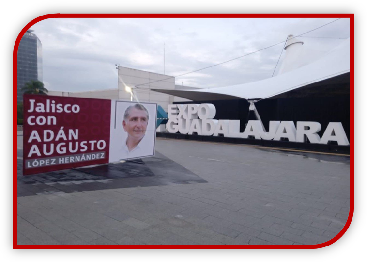 Adán López, niega campaña política, pese a que evento en Guadalajara, estuvo lleno de publicidad en su favor.